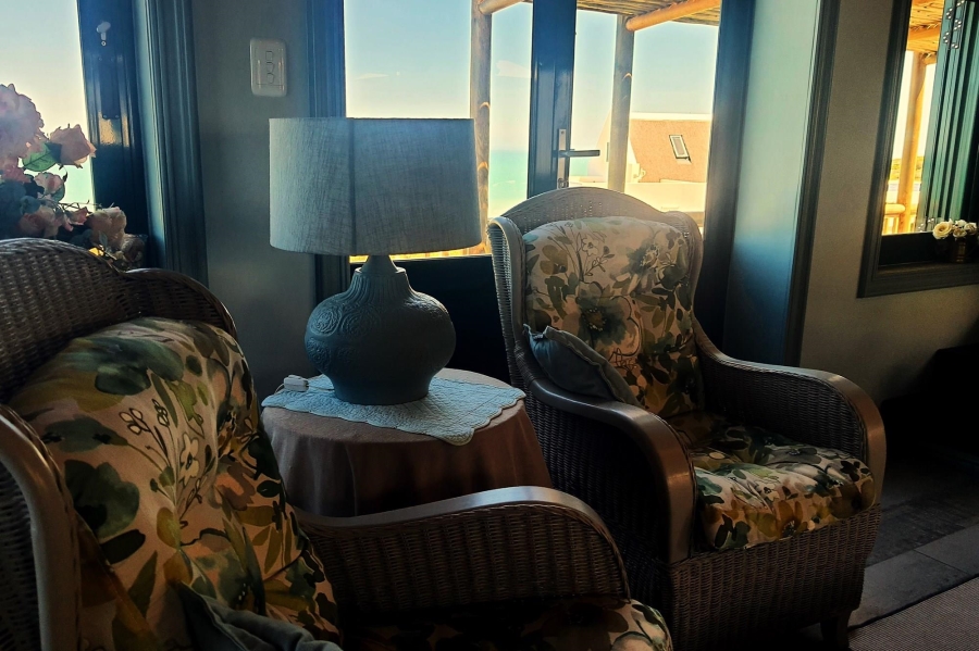 4 Bedroom Property for Sale in Fynbosstrand Western Cape